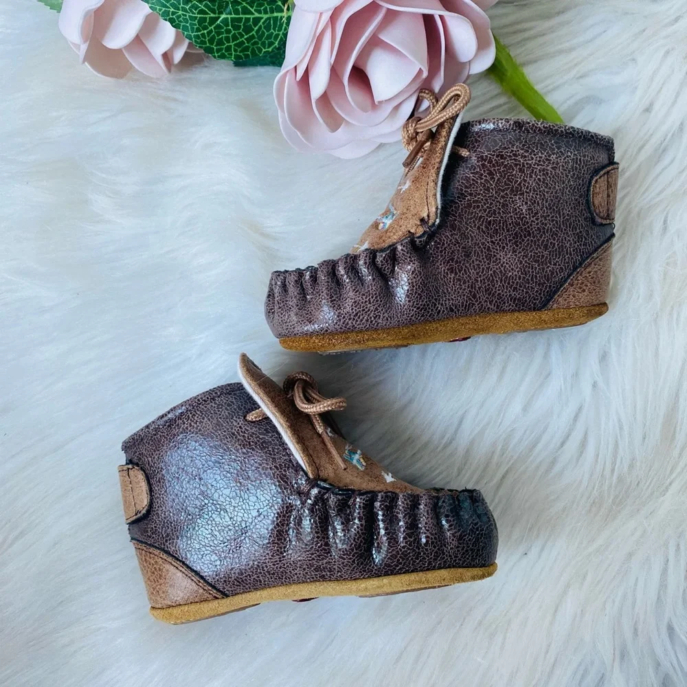 Old West Baby Moccasins